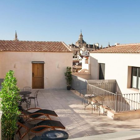 Isg Apartments Cedaceros Sevilla Exterior foto