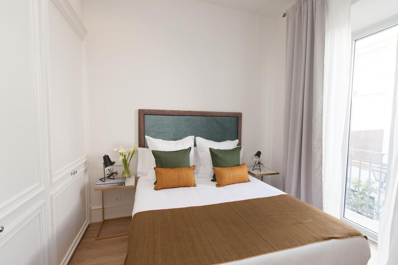 Isg Apartments Cedaceros Sevilla Exterior foto