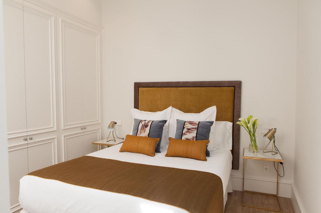 Isg Apartments Cedaceros Sevilla Exterior foto